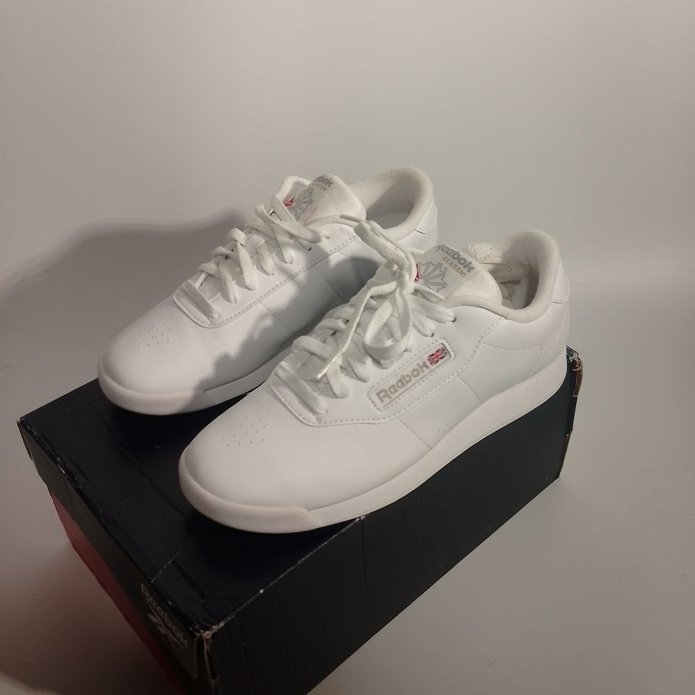 BNIB REEBOK CLASSICS